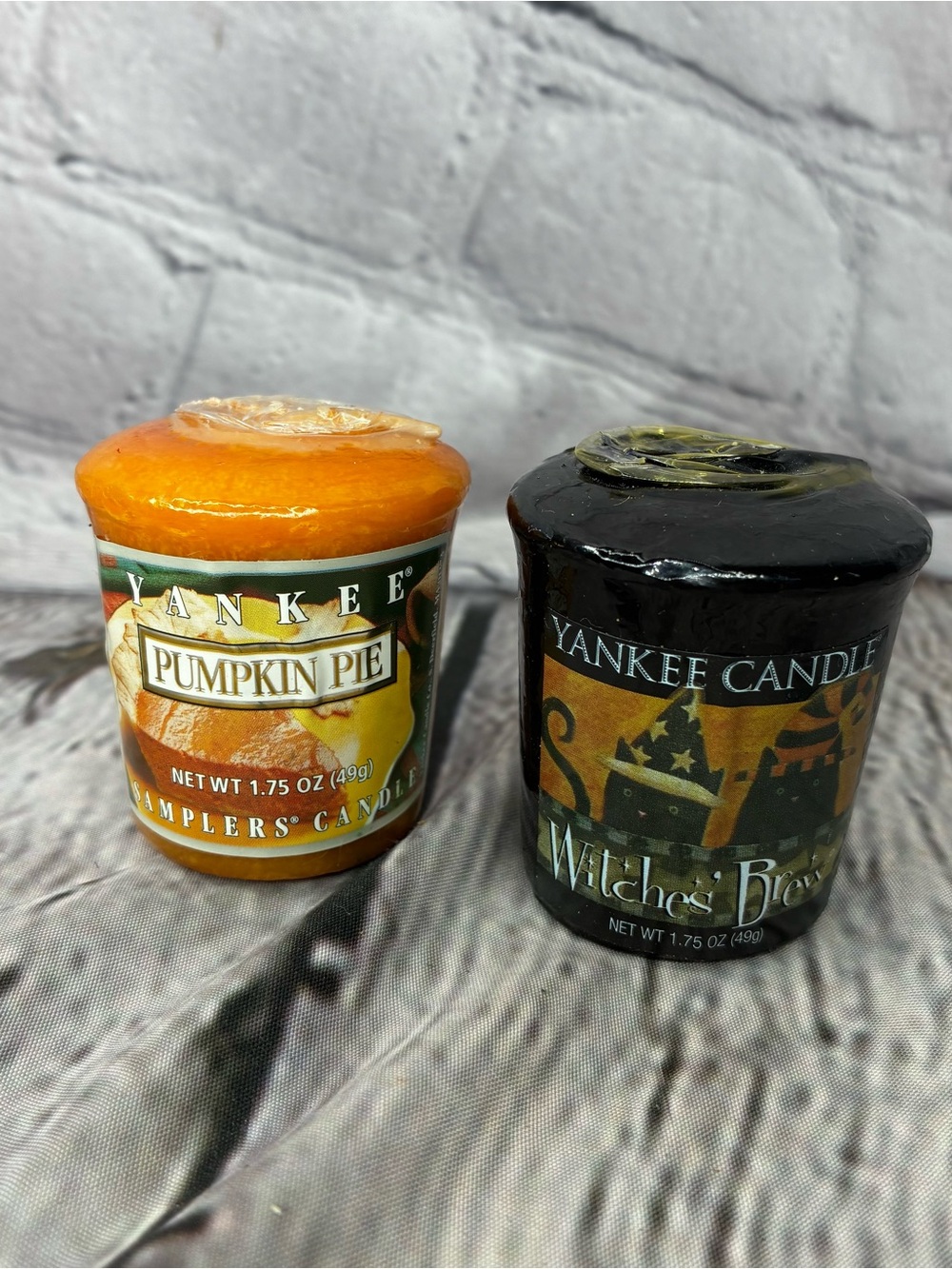 Lot of 2 Yankee Candle Halloween Fall Votive Candles Witches’ Brew Pumpkin Pie